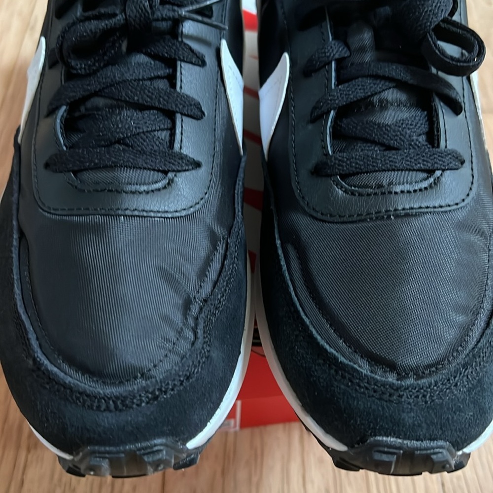 Nike Men’s Waffle Debut NWOB - Picture 8 of 11